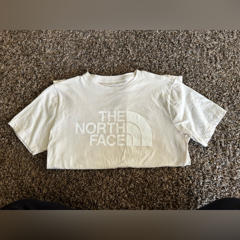 The North Face women’s White T-Shirt